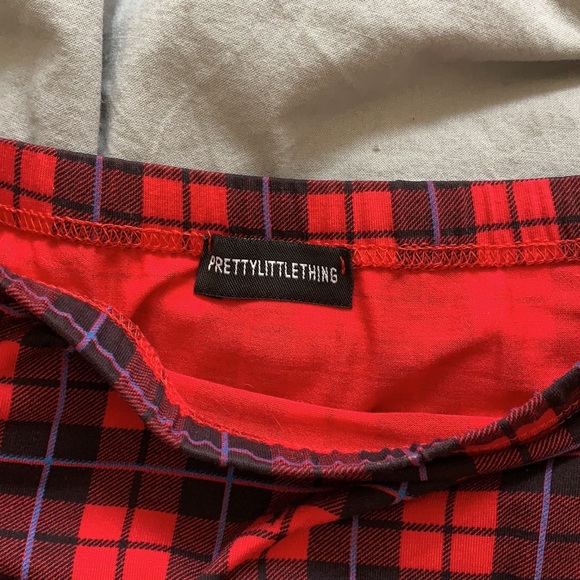 plaid skirt - Picture 2 of 3